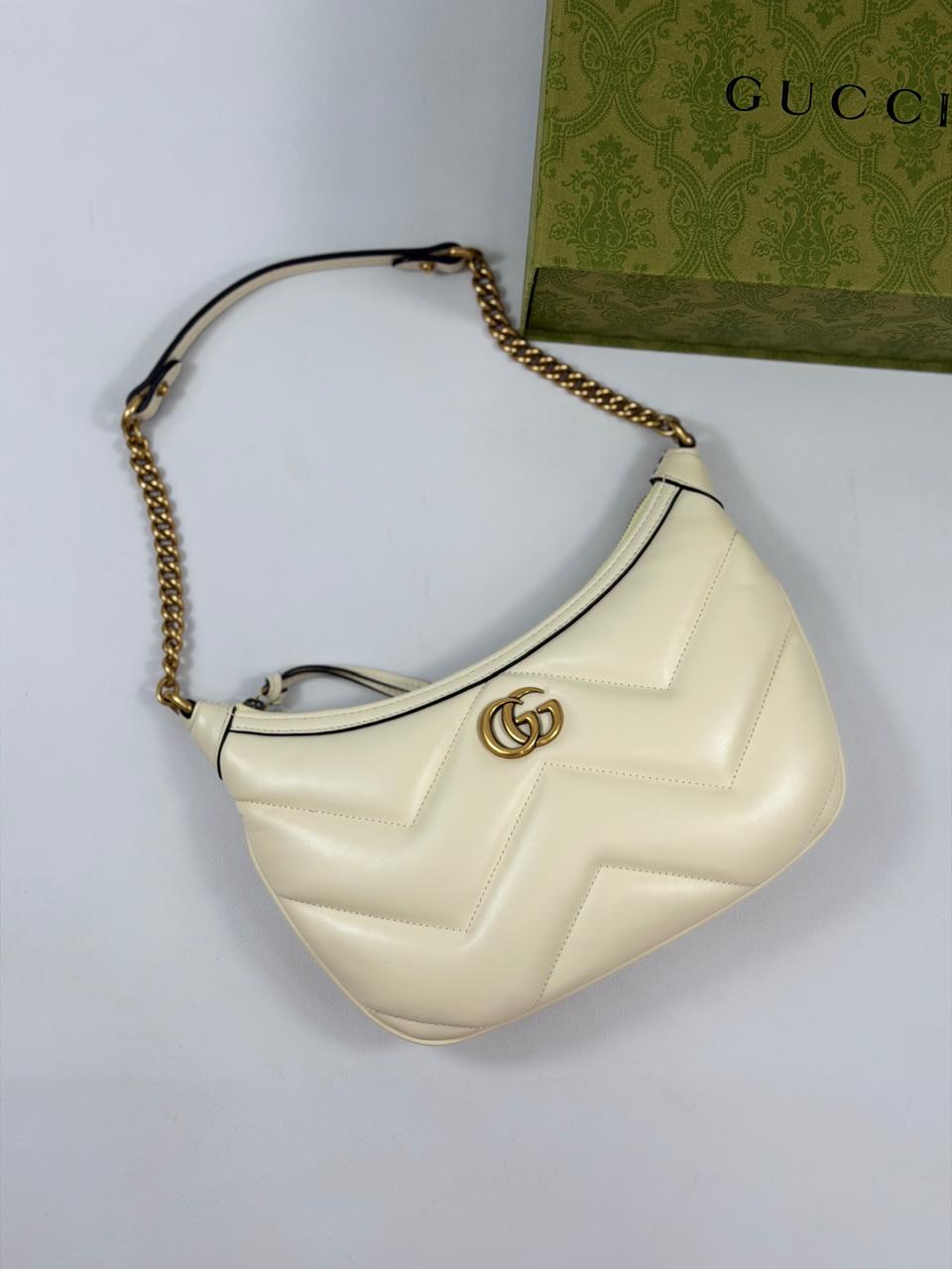 Gucci meia lua 8