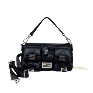Bolsa Fendi Nylon Multipocket